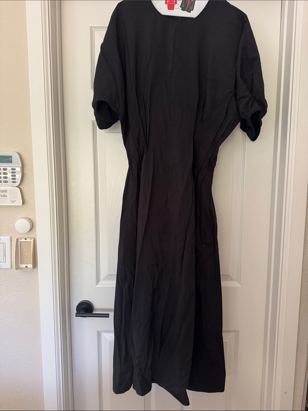 Cos Black Women’s Midi Dress - Classic Minimalist pleated waist puff sleeve